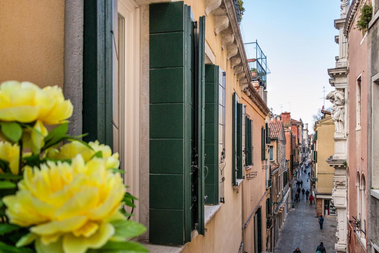 Doge'S Pantheon & St.Mark School In Hidden Veneza Exterior foto