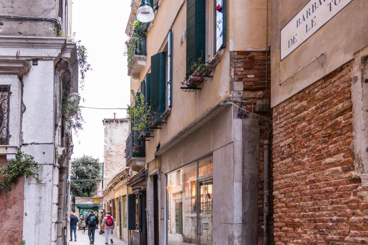 Doge'S Pantheon & St.Mark School In Hidden Veneza Exterior foto