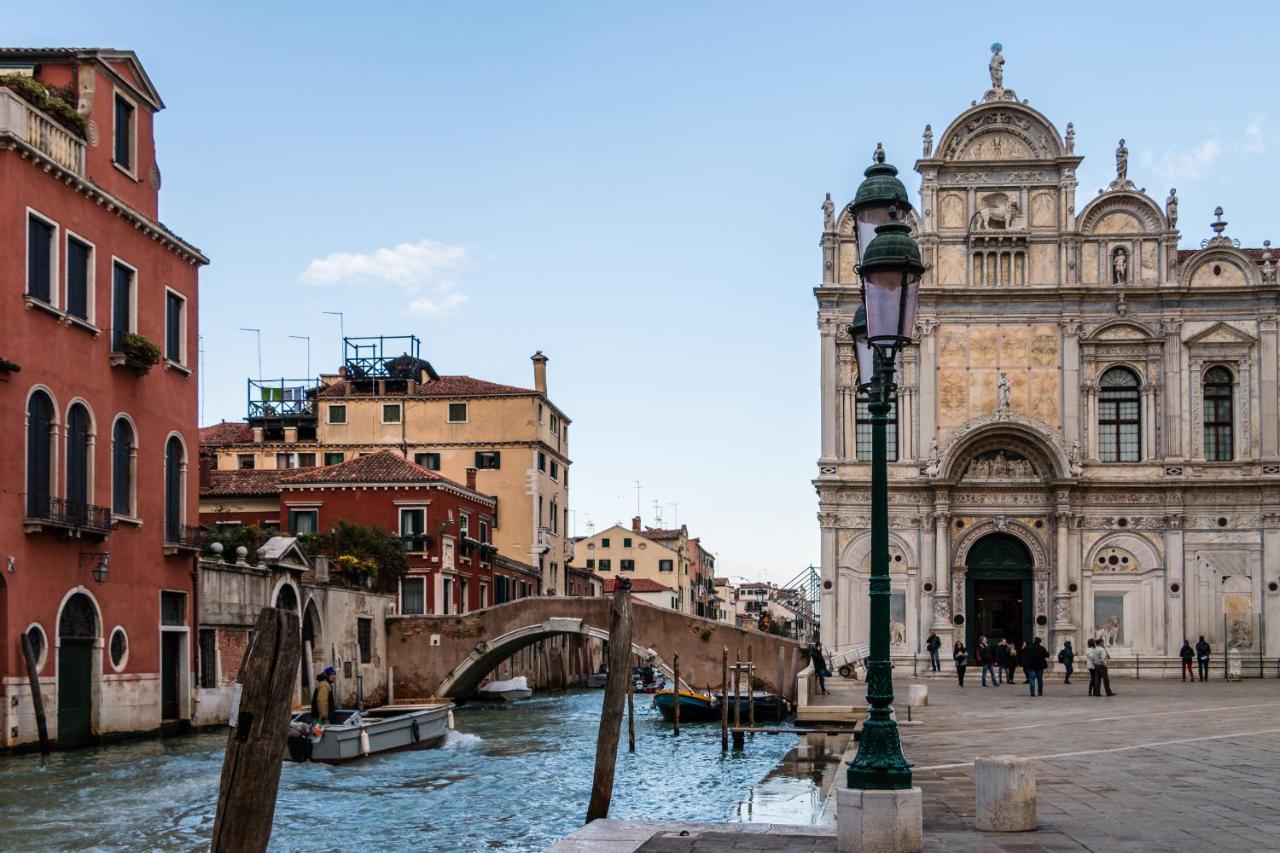 Doge'S Pantheon & St.Mark School In Hidden Veneza Exterior foto